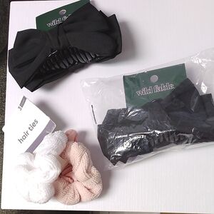 Wild Fable Black Hair Clip and Scrunchies Set